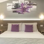 Affittacamere Orchidea For Tourists Hesperia Hosp
