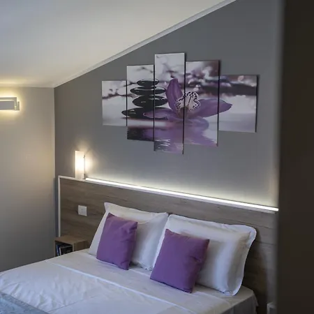 Orchidea For Tourists Hesperia Hosp * מודנה