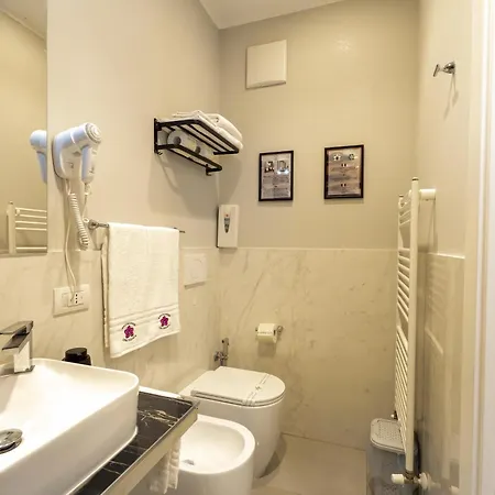 Pensión Orchidea For Tourists Hesperia Hosp *