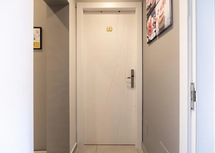 Orchidea For Tourists Hesperia Hosp Pensión