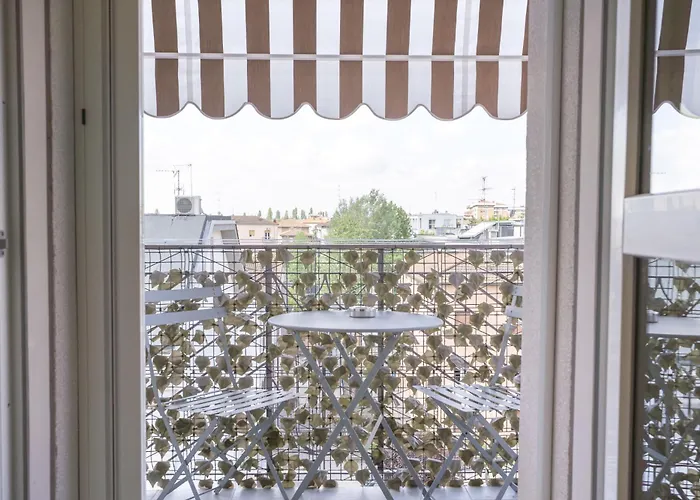 Orchidea For Tourists Hesperia Hosp Konukevi